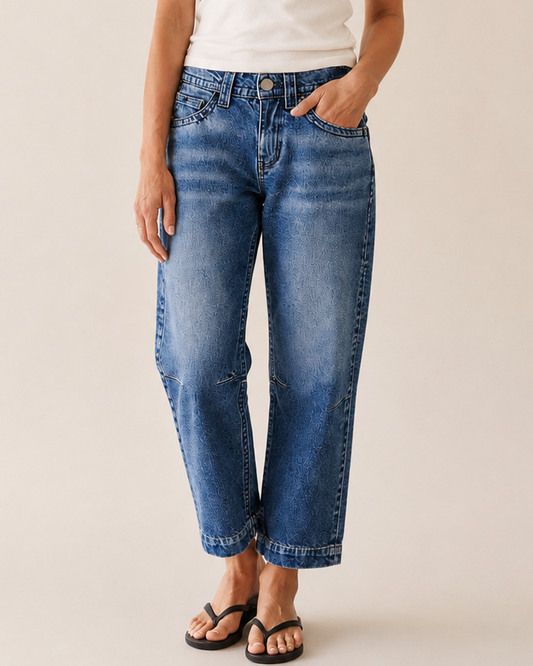 Seaming Detail Mid Waist Straight Leg Crop Jeans